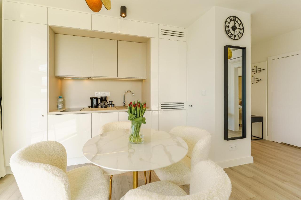 Apartament Waves - Baltic View By Noclegi Renters Miedzyzdroje Kültér fotó